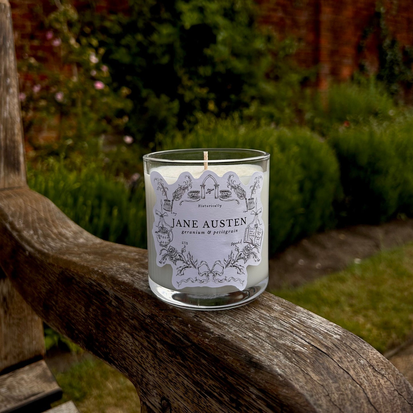 Illustrated candle inspired by Jane Austen