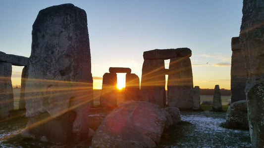 A Neolithic Midwinter: Celebrating the Solstice at Stonehenge
