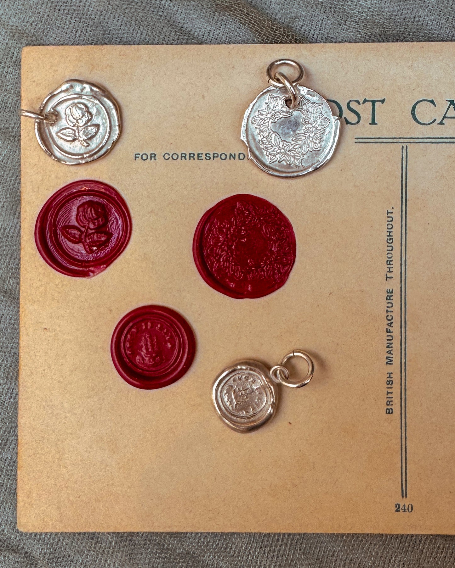 Anne Boleyn Rose Pendant