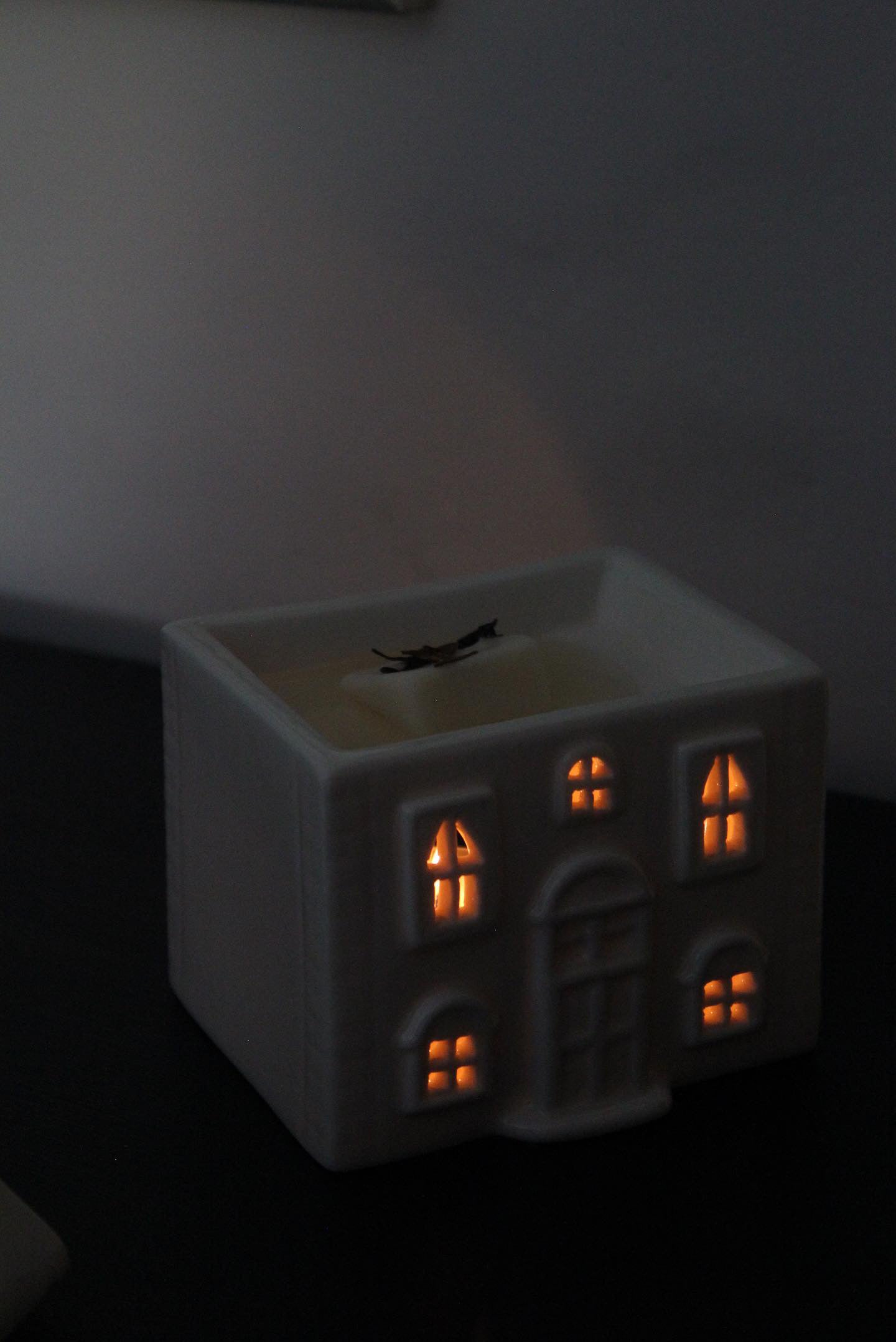 Georgian House Wax Melt Burner & Tealight holder